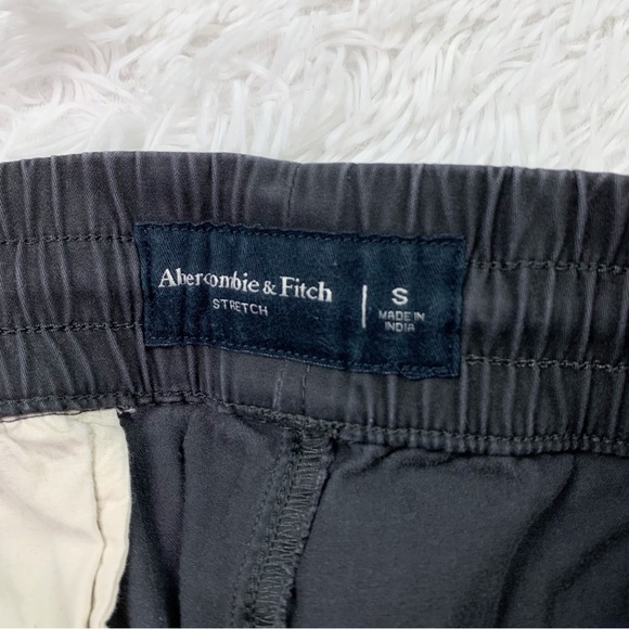 Abercrombie and Fitch men chino joggers pants elastic waist in black - Picture 8 of 10